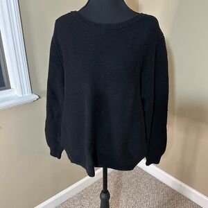 Neiman Marcus Black Crew Neck Sweater